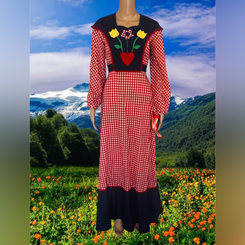 Vintage Prairie style 1970's Facho Petites dress